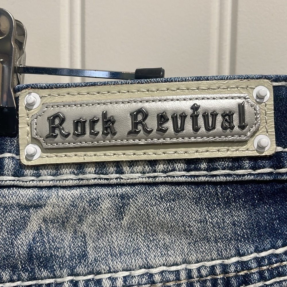 Women’s Rock Revival Jeans Easy Boot 
Size 32 Length 30 - Picture 5 of 7